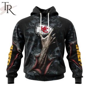 NEW] NFL Kansas City Chiefs Special Horror Skull Art Design Hoodie